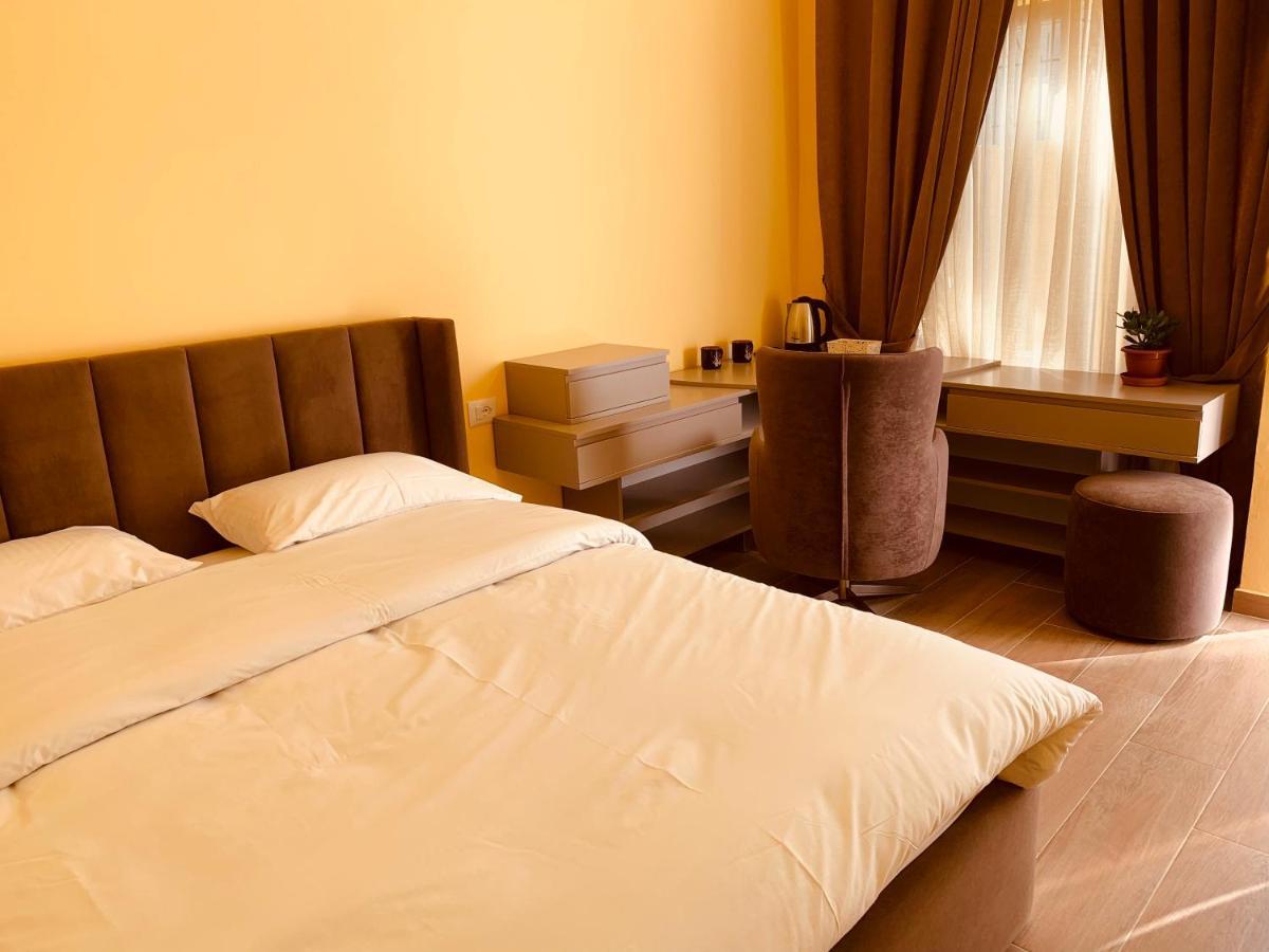 Auto Tana Guest House Tirana Exterior photo