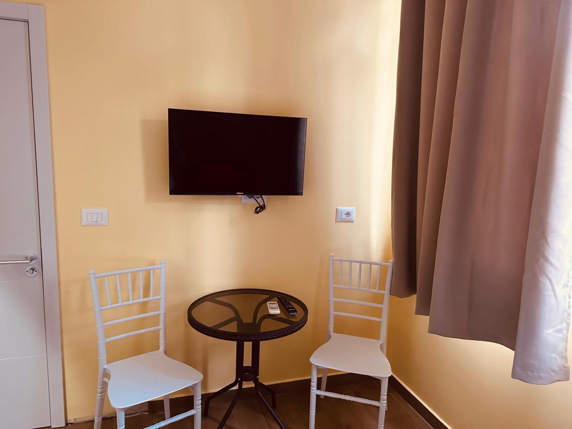 Auto Tana Guest House Tirana Exterior photo