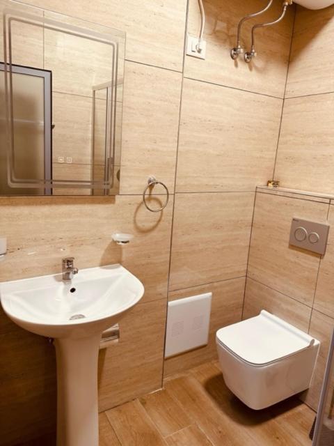 Auto Tana Guest House Tirana Exterior photo